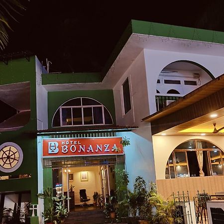 Hotel Bonanza Baga Esterno foto